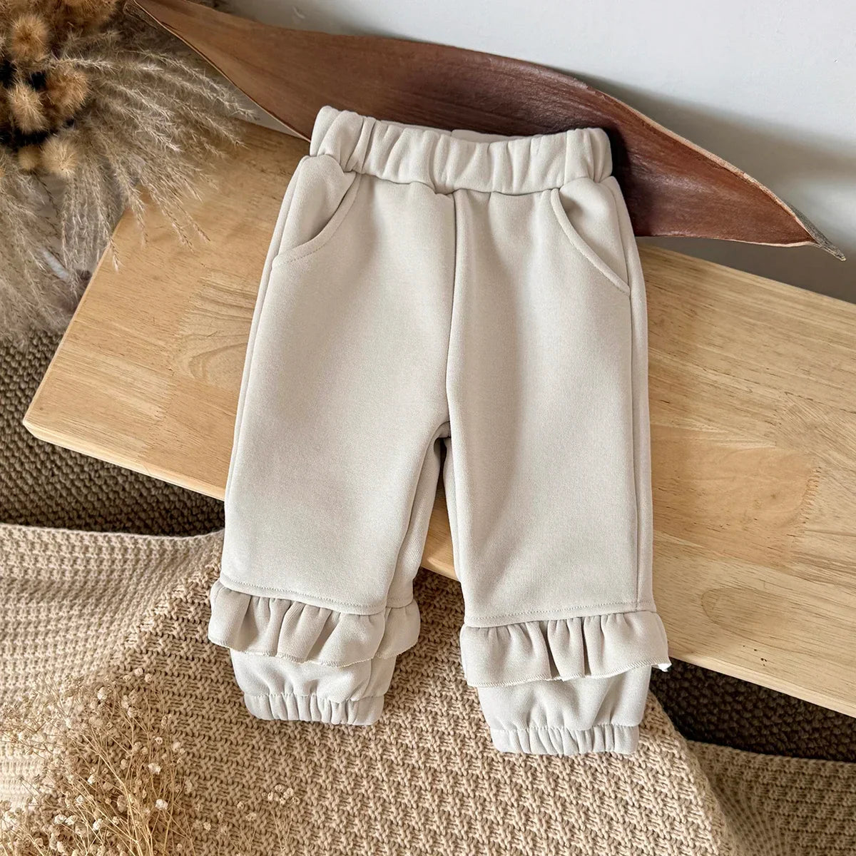 מכנסי כותנה רחבים