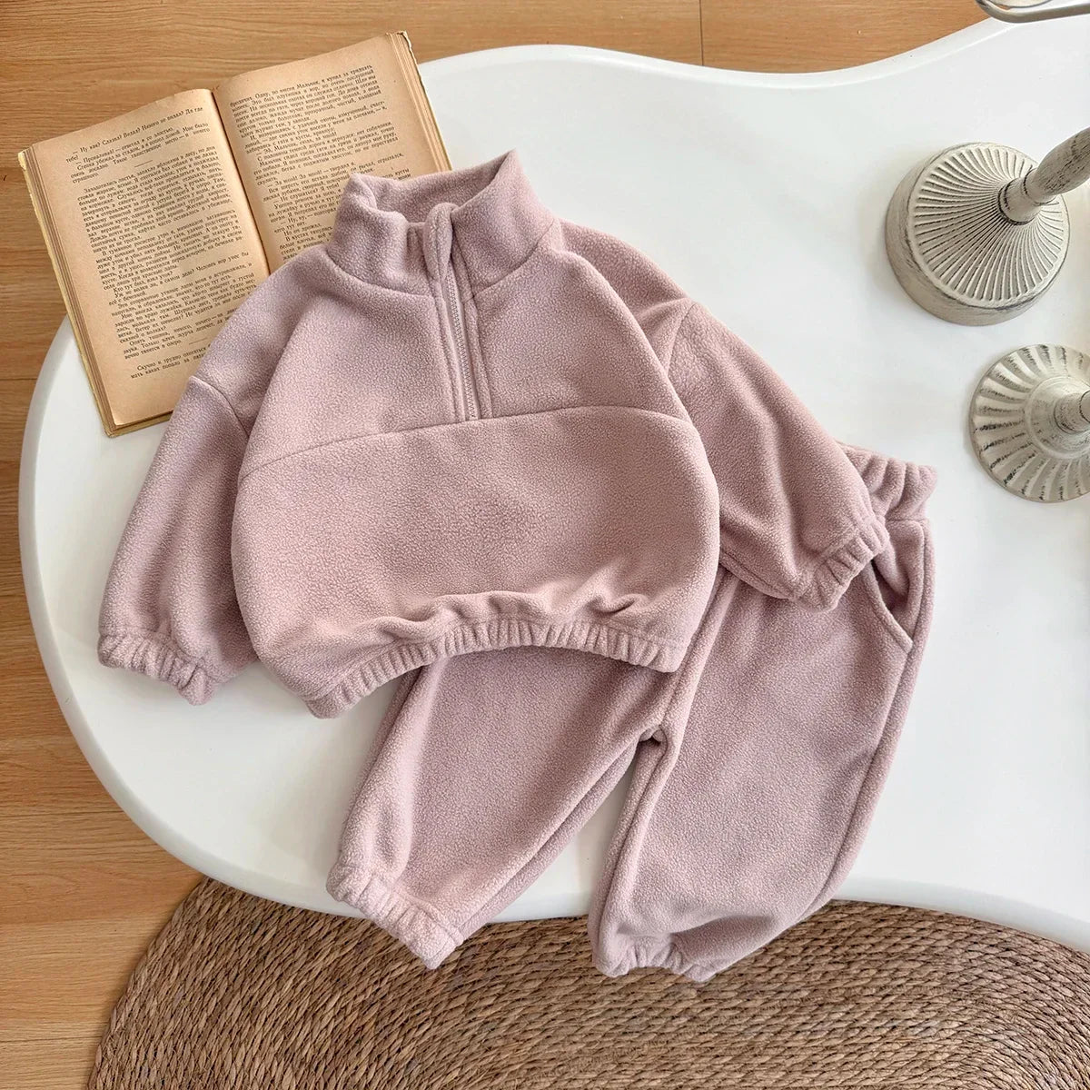 סט בנות קלאסי