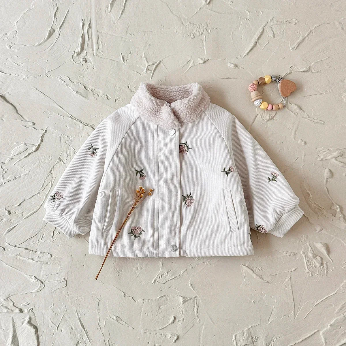 סוודר בנות דגם פרחים