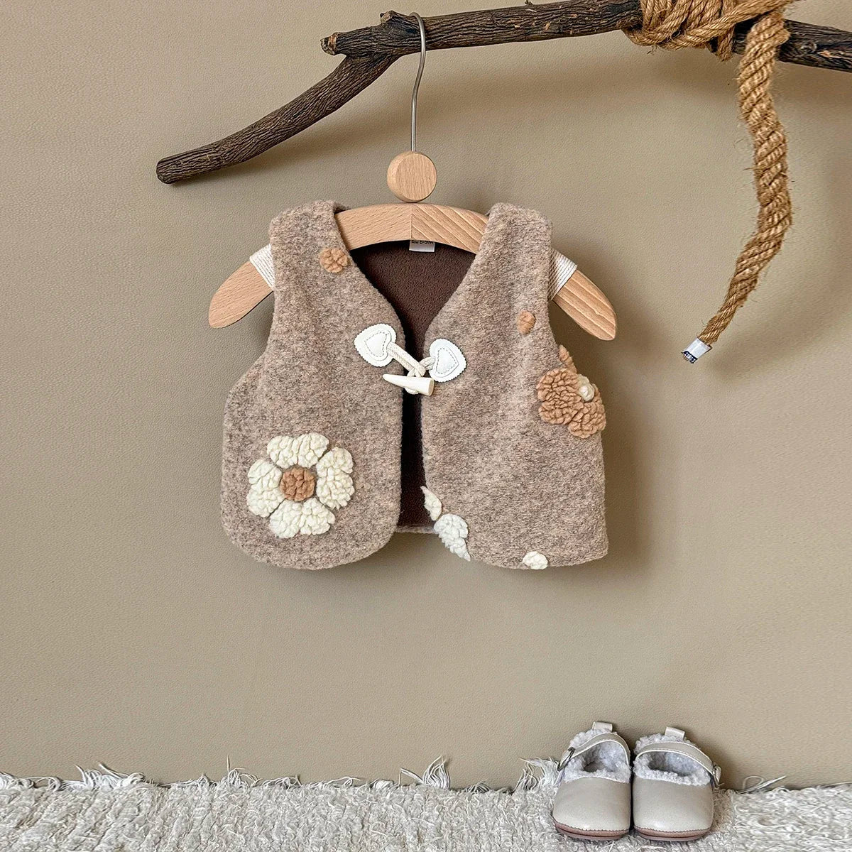 ווסט בנות קלאס