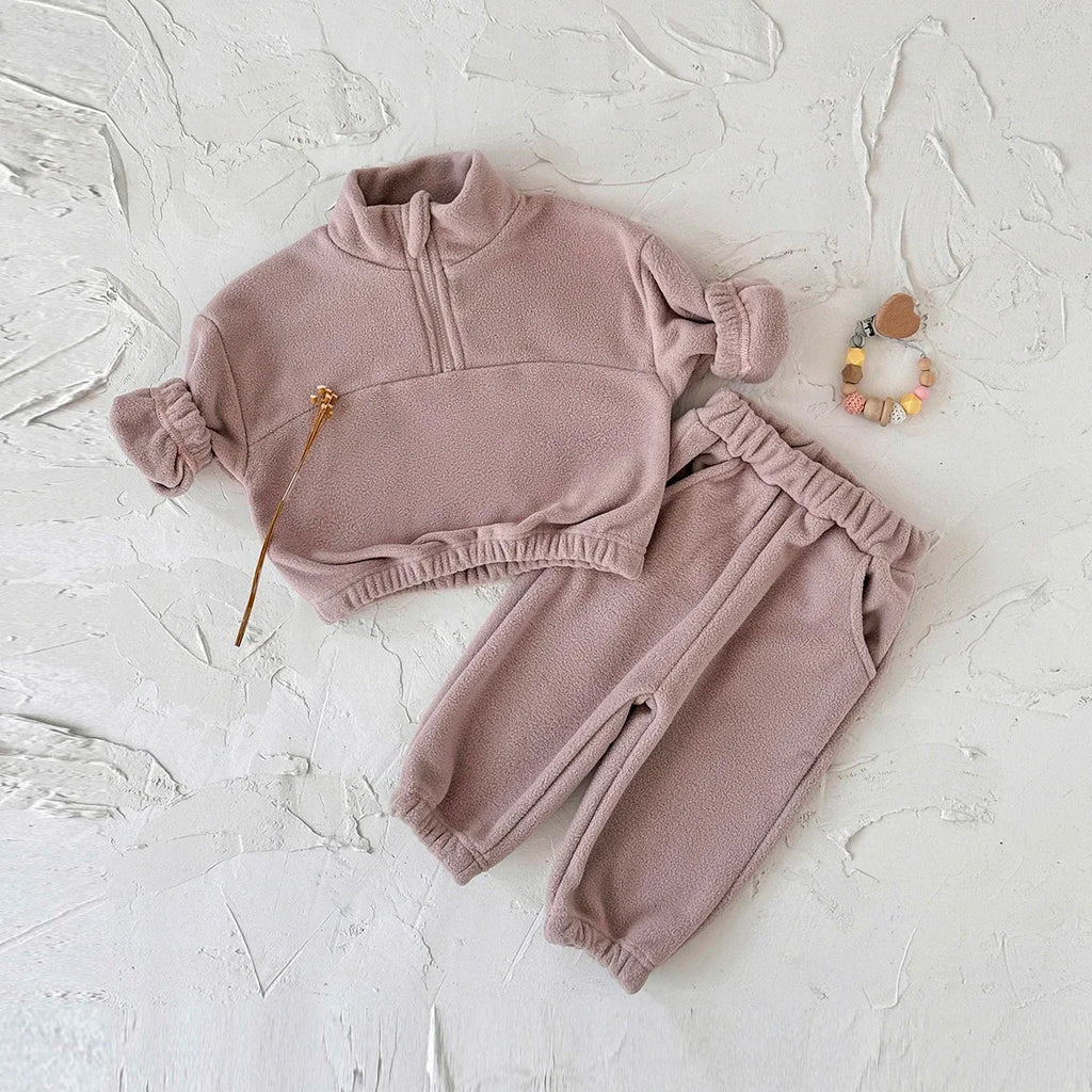 סט בנות קלאסי