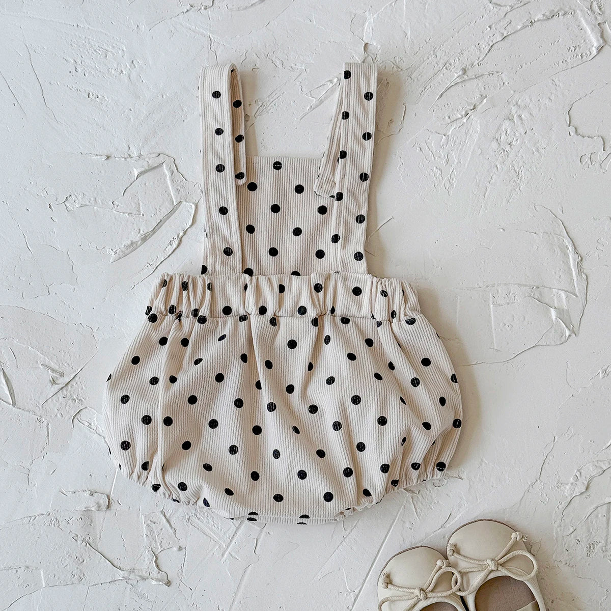 אוברול זחילה בעיצוב נקודות