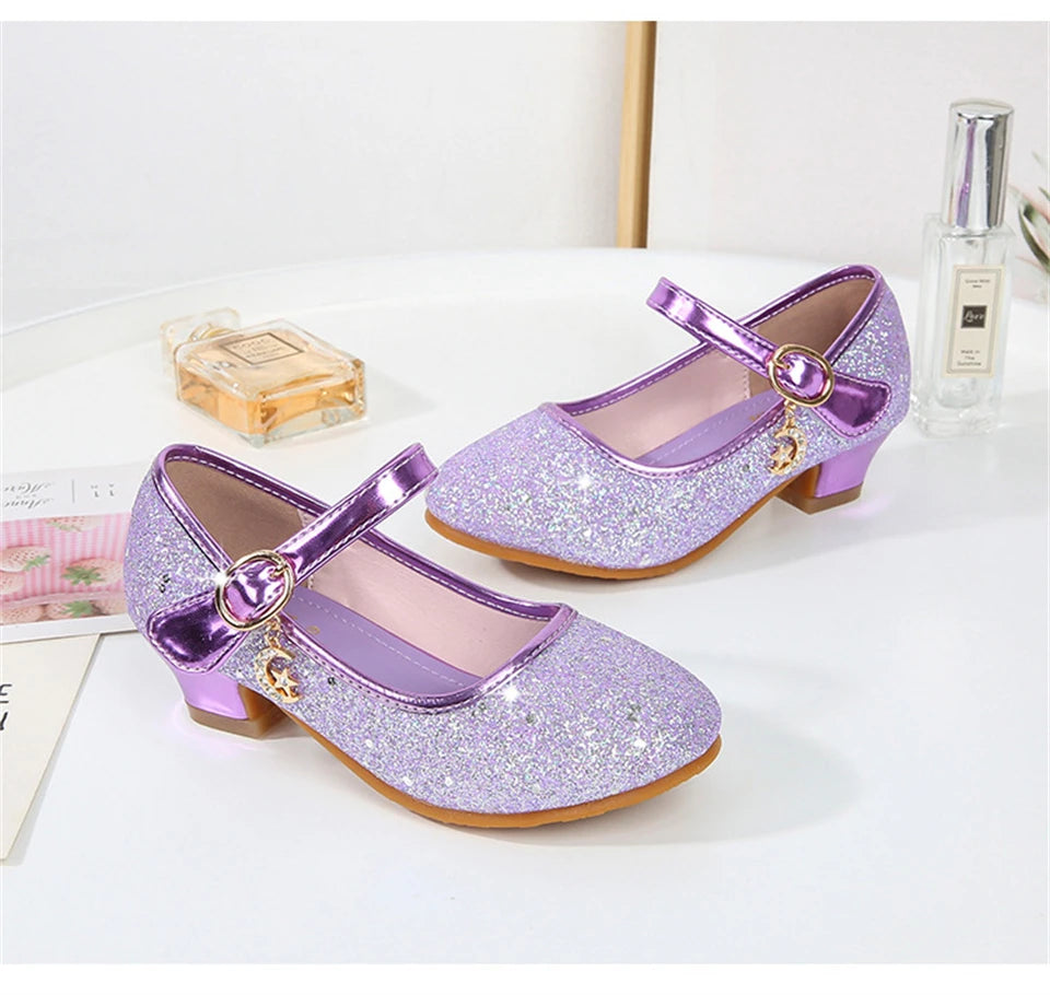 נעלי נסיכה מנצנצים עם עקב